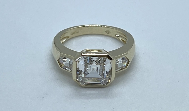 ring-vierkante-steen