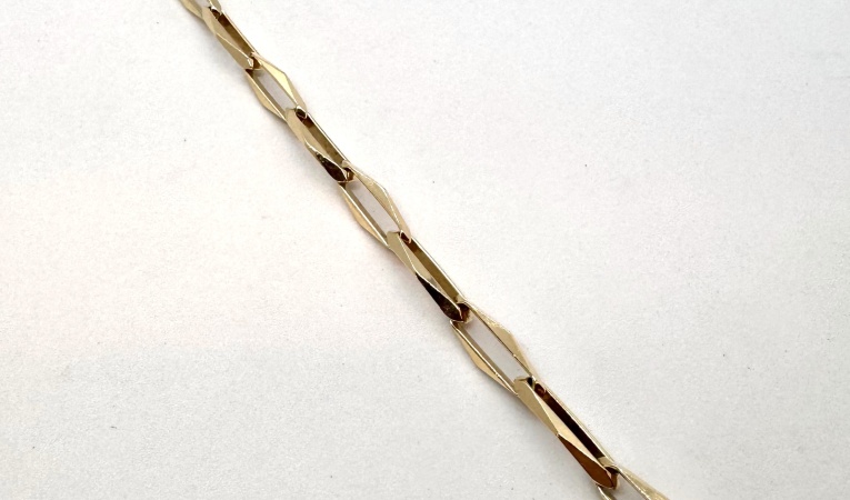 armband-closed-for-ever