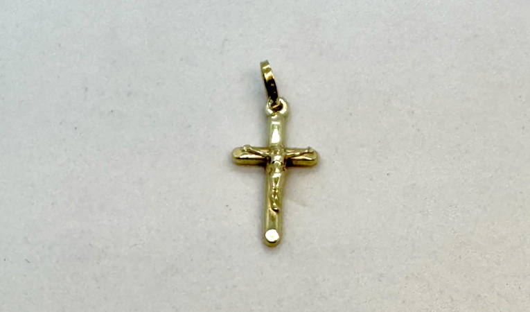 hanger-kruisje-met-jezus
