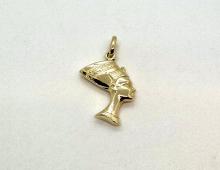 Hanger Nefertiti