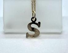 Hanger S