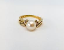 ring met parel