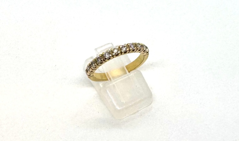 ring-rij-ring-diamant