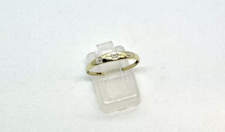 ring-diamantje