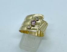 Ring roze steen