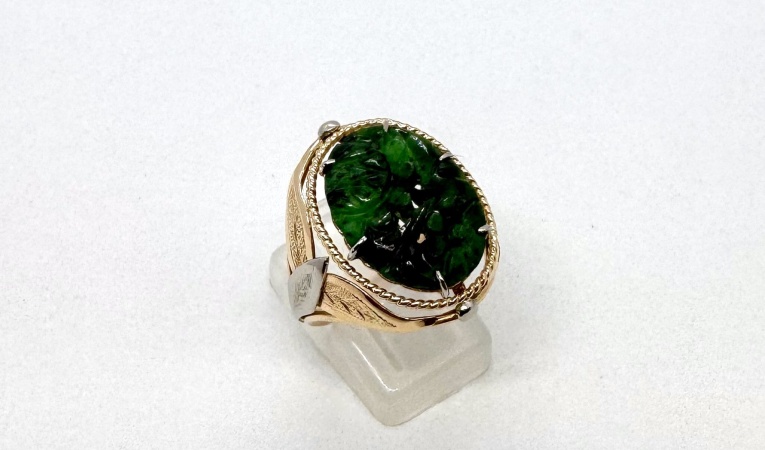 ring-groene-steen
