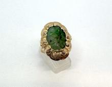 Ring jade