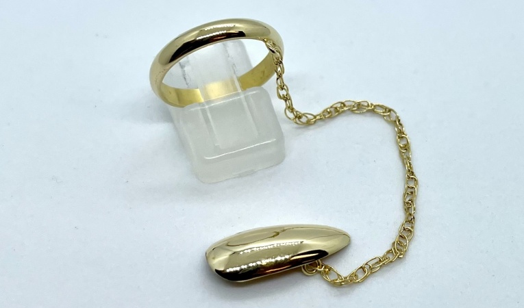 ring-met-nagel