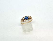 Ring blauw steentje