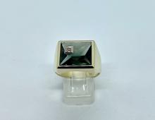 Ring groene steen