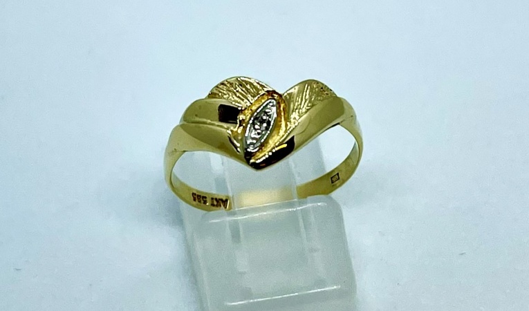 ring-v--model