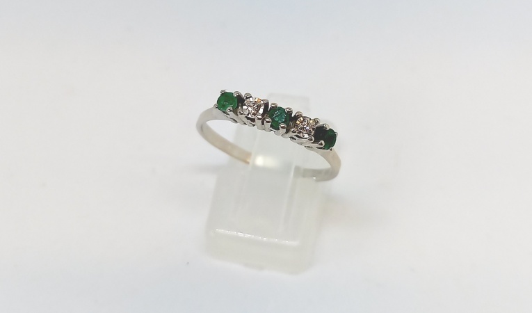 ring-groen-met-diamant